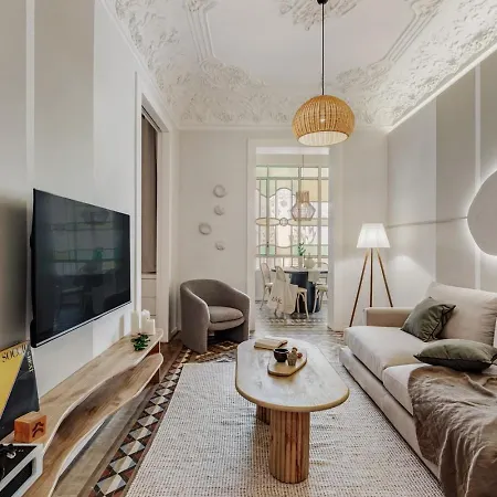 Toliman - 1 Bedroom And Office In Eixample Dreta Daire Barselona