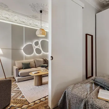 Daire Toliman - 1 Bedroom And Office In Eixample Dreta *