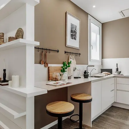 Toliman - 1 Bedroom And Office In Eixample Dreta *