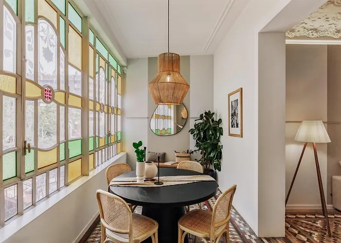 Toliman - 1 Bedroom And Office In Eixample Dreta Barcelona